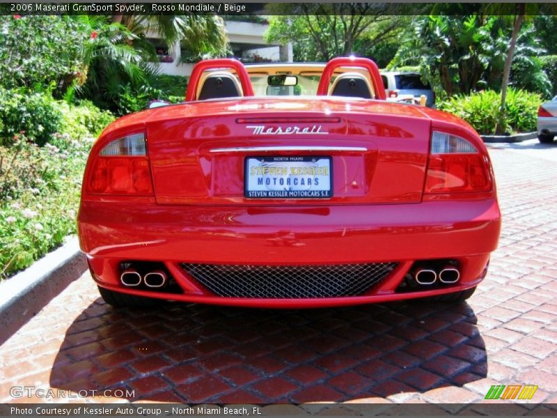 Rosso Mondiale / Beige 2006 Maserati GranSport Spyder