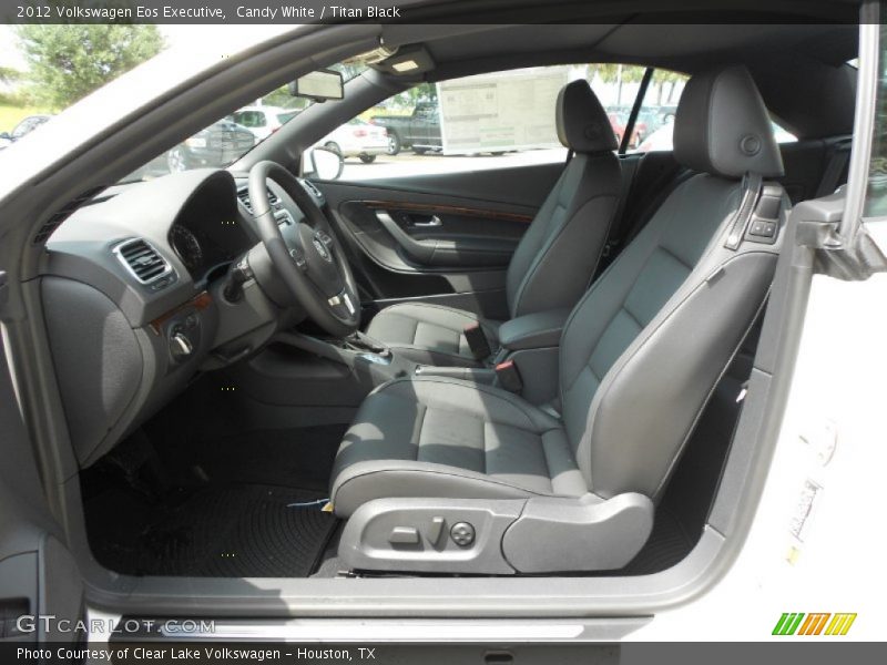 Candy White / Titan Black 2012 Volkswagen Eos Executive