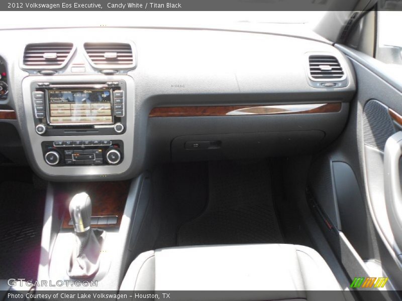 Candy White / Titan Black 2012 Volkswagen Eos Executive