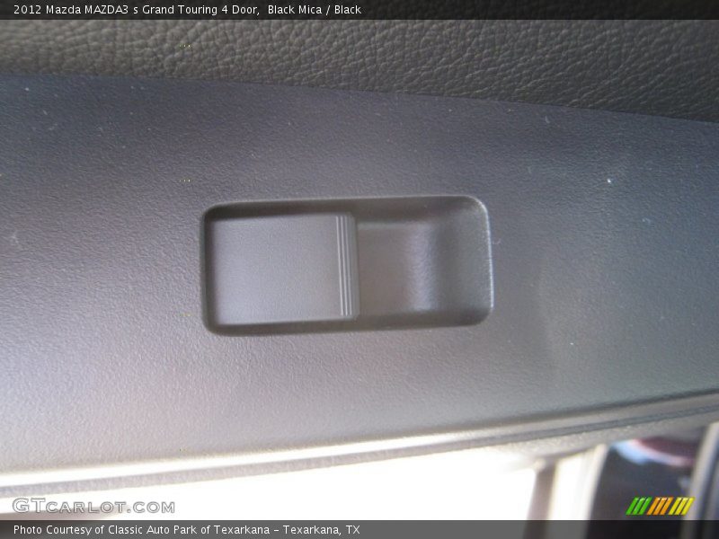 Black Mica / Black 2012 Mazda MAZDA3 s Grand Touring 4 Door