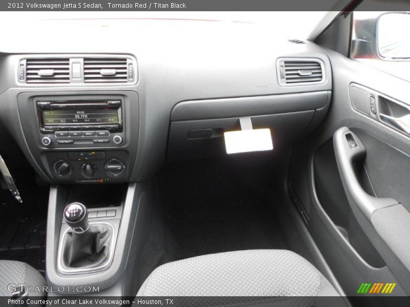 Tornado Red / Titan Black 2012 Volkswagen Jetta S Sedan