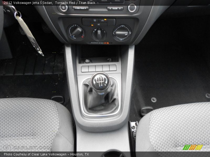 Tornado Red / Titan Black 2012 Volkswagen Jetta S Sedan