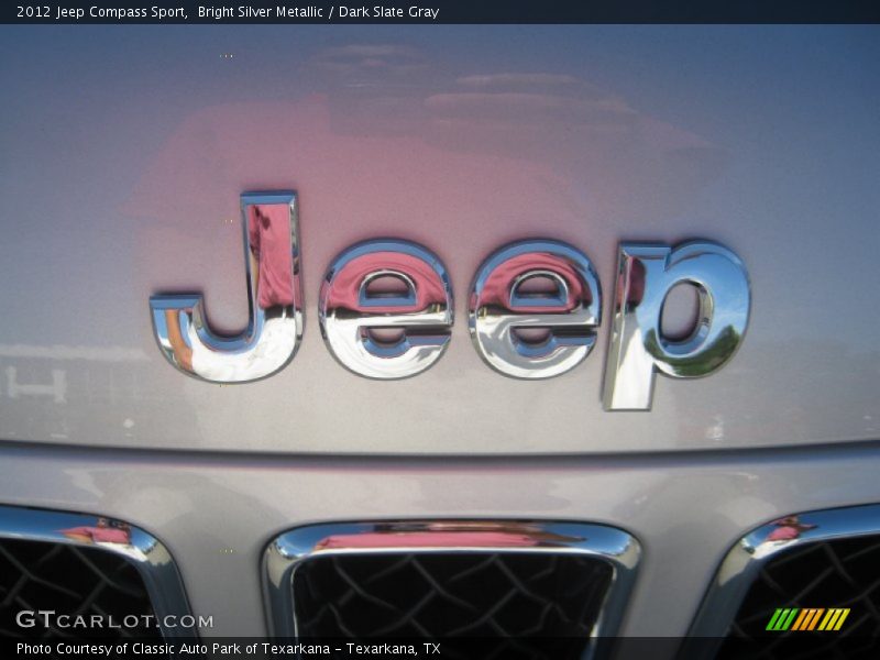 Bright Silver Metallic / Dark Slate Gray 2012 Jeep Compass Sport