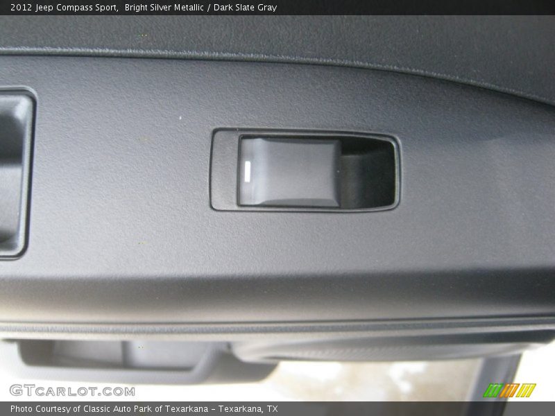 Bright Silver Metallic / Dark Slate Gray 2012 Jeep Compass Sport