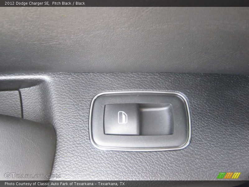 Pitch Black / Black 2012 Dodge Charger SE