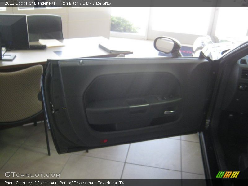Pitch Black / Dark Slate Gray 2012 Dodge Challenger R/T