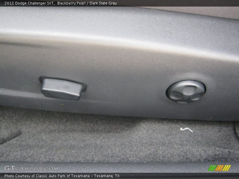 Blackberry Pearl / Dark Slate Gray 2012 Dodge Challenger SXT