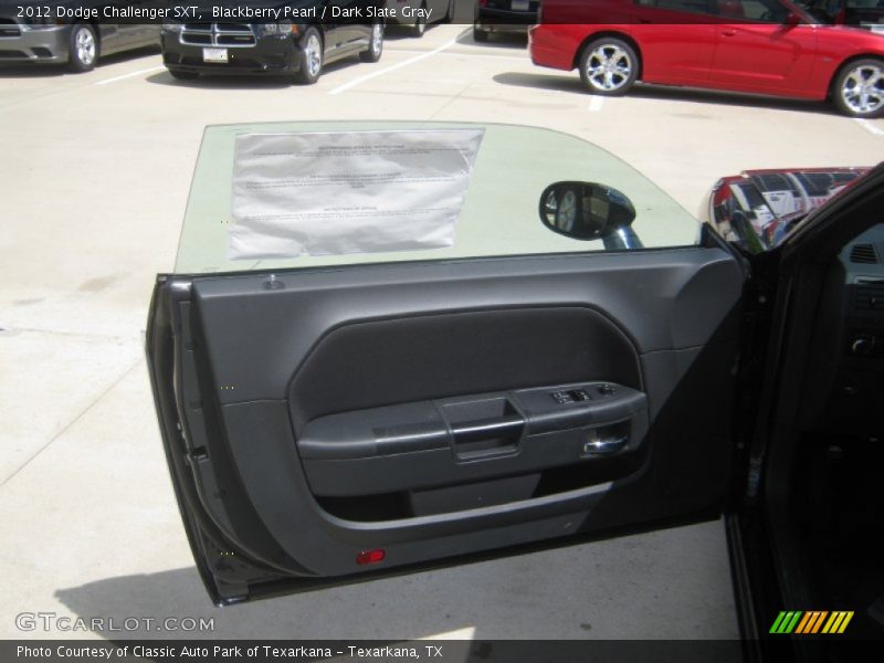 Blackberry Pearl / Dark Slate Gray 2012 Dodge Challenger SXT