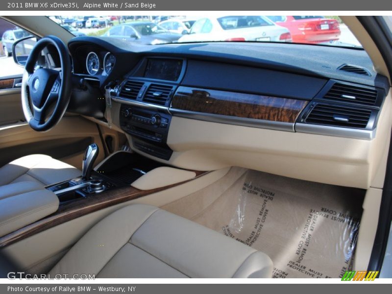 Alpine White / Sand Beige 2011 BMW X6 xDrive35i