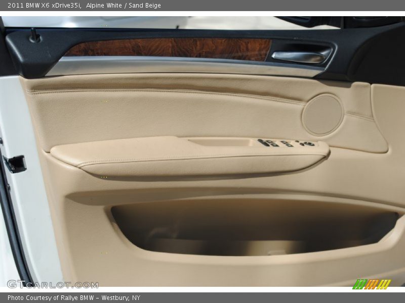 Alpine White / Sand Beige 2011 BMW X6 xDrive35i