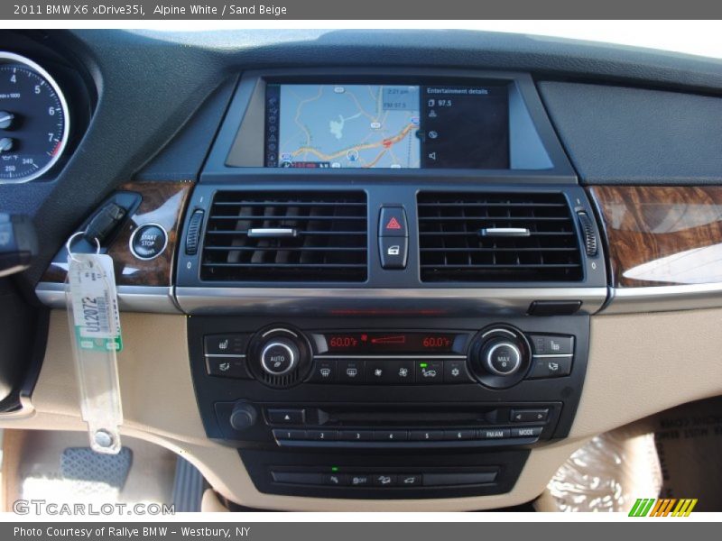 Alpine White / Sand Beige 2011 BMW X6 xDrive35i