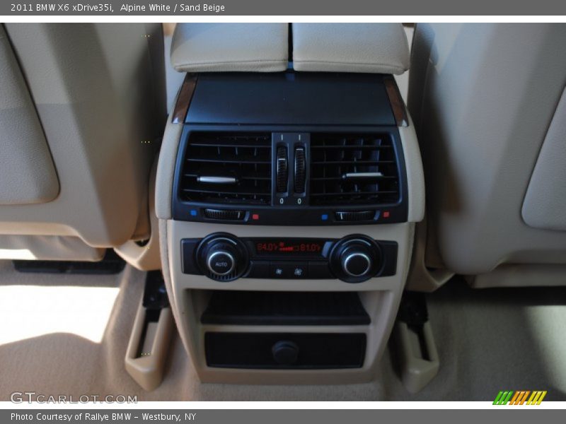 Alpine White / Sand Beige 2011 BMW X6 xDrive35i
