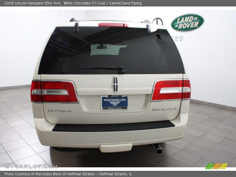 White Chocolate Tri Coat / Camel/Sand Piping 2008 Lincoln Navigator Elite 4x4