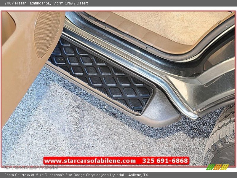 Storm Gray / Desert 2007 Nissan Pathfinder SE