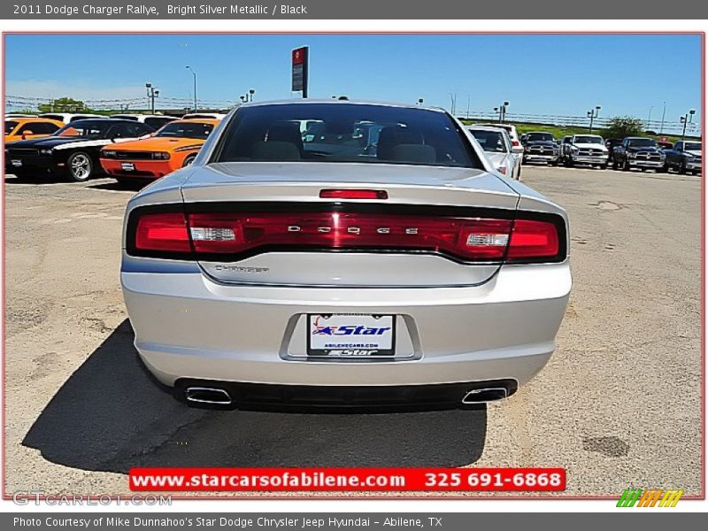 Bright Silver Metallic / Black 2011 Dodge Charger Rallye