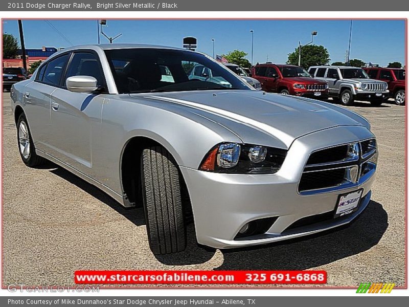 Bright Silver Metallic / Black 2011 Dodge Charger Rallye
