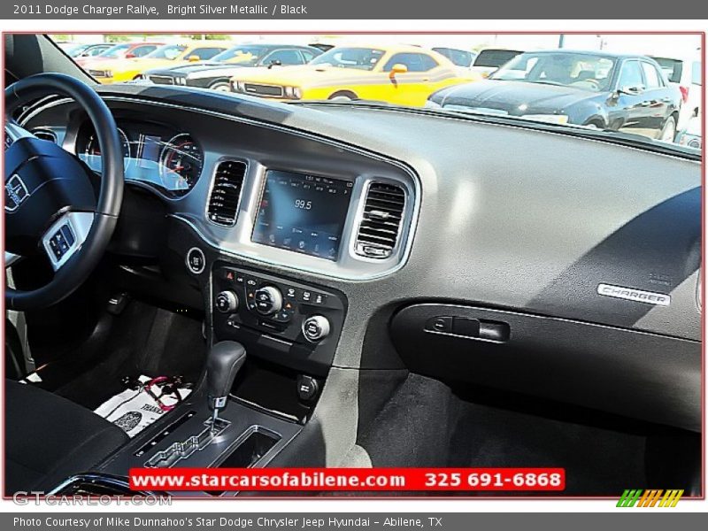 Bright Silver Metallic / Black 2011 Dodge Charger Rallye