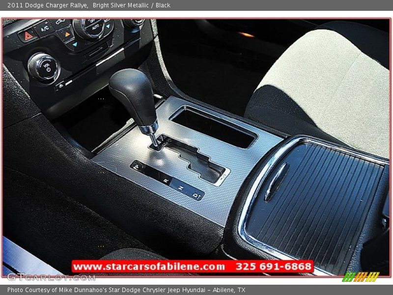 Bright Silver Metallic / Black 2011 Dodge Charger Rallye