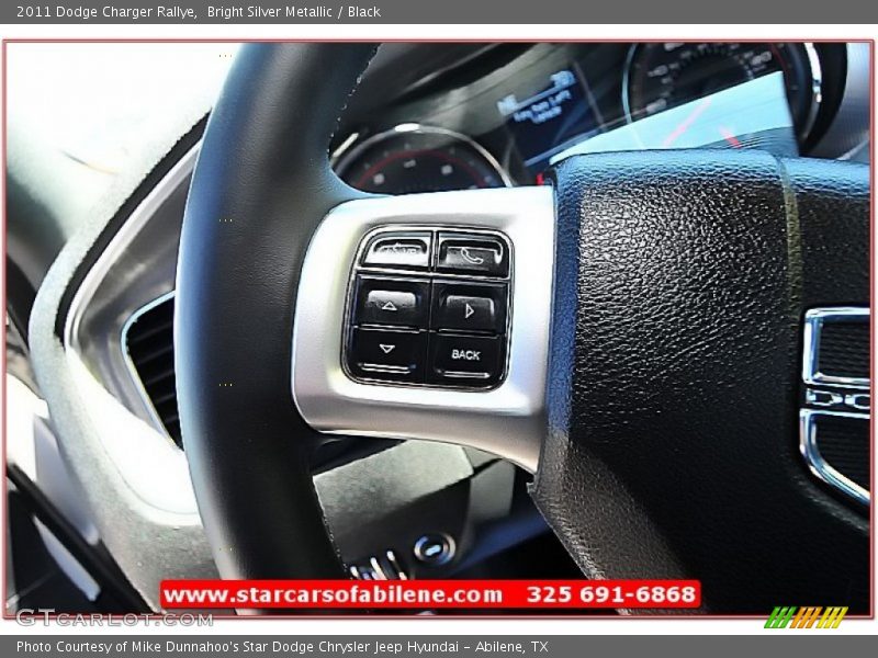 Bright Silver Metallic / Black 2011 Dodge Charger Rallye