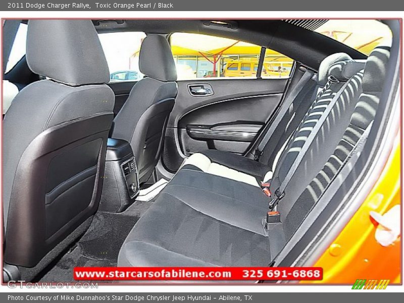 Toxic Orange Pearl / Black 2011 Dodge Charger Rallye