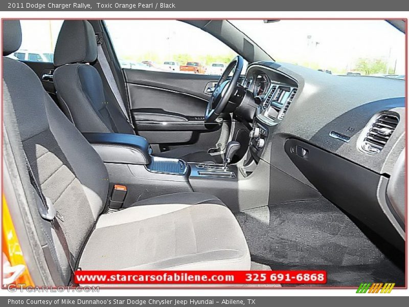 Toxic Orange Pearl / Black 2011 Dodge Charger Rallye