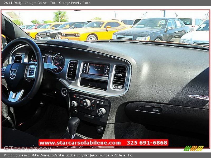 Toxic Orange Pearl / Black 2011 Dodge Charger Rallye