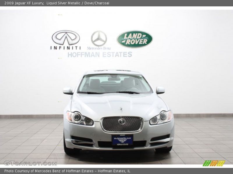 Liquid Silver Metallic / Dove/Charcoal 2009 Jaguar XF Luxury
