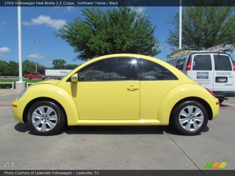 Sunflower Yellow / Black 2009 Volkswagen New Beetle 2.5 Coupe
