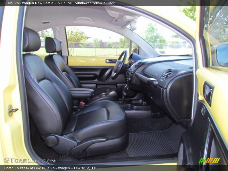 Sunflower Yellow / Black 2009 Volkswagen New Beetle 2.5 Coupe