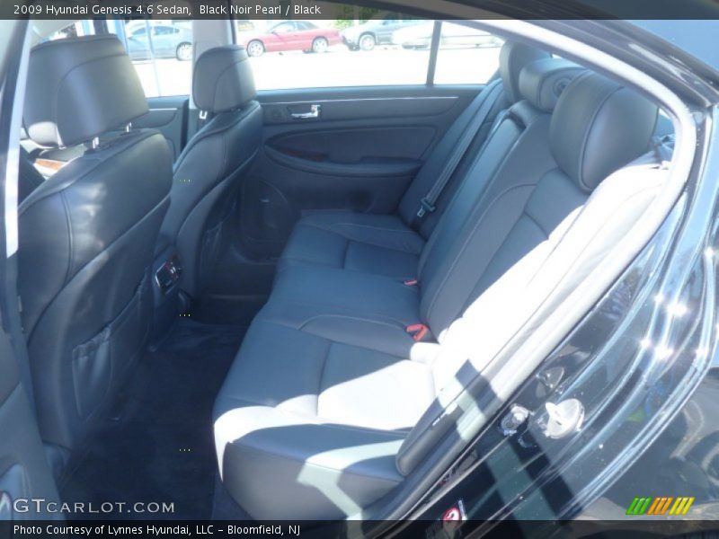 Black Noir Pearl / Black 2009 Hyundai Genesis 4.6 Sedan