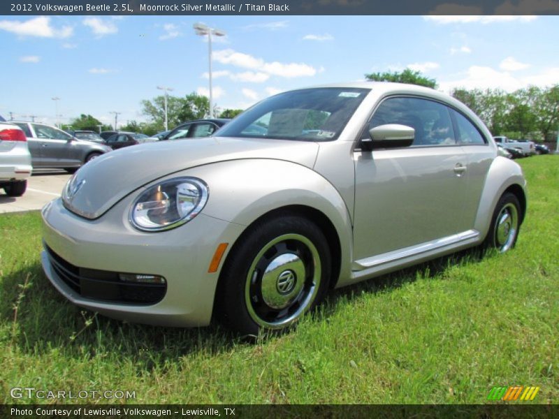Front 3/4 View of 2012 Beetle 2.5L