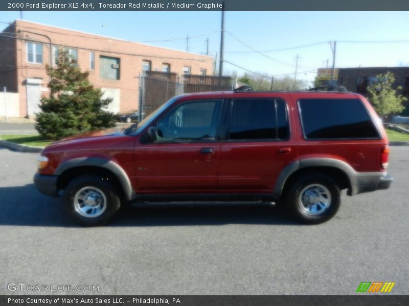 Toreador Red Metallic / Medium Graphite 2000 Ford Explorer XLS 4x4