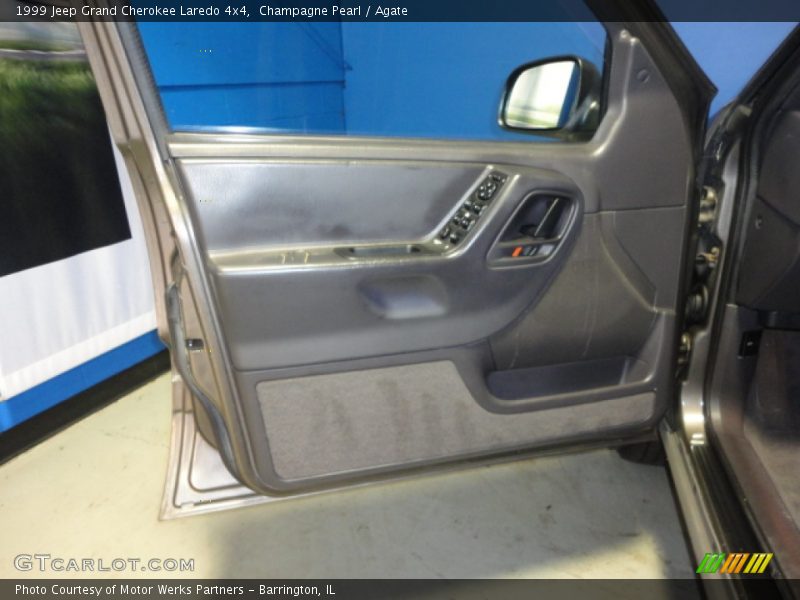 Champagne Pearl / Agate 1999 Jeep Grand Cherokee Laredo 4x4