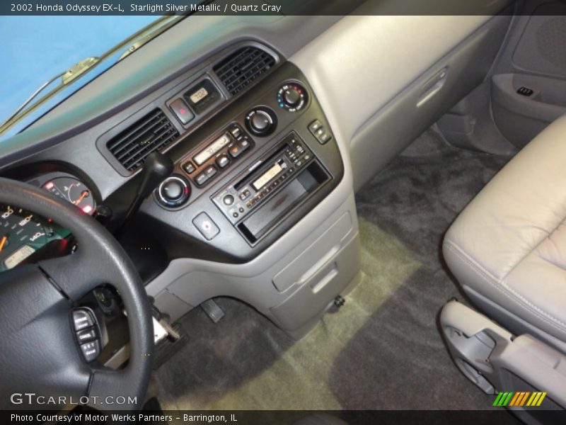 Starlight Silver Metallic / Quartz Gray 2002 Honda Odyssey EX-L