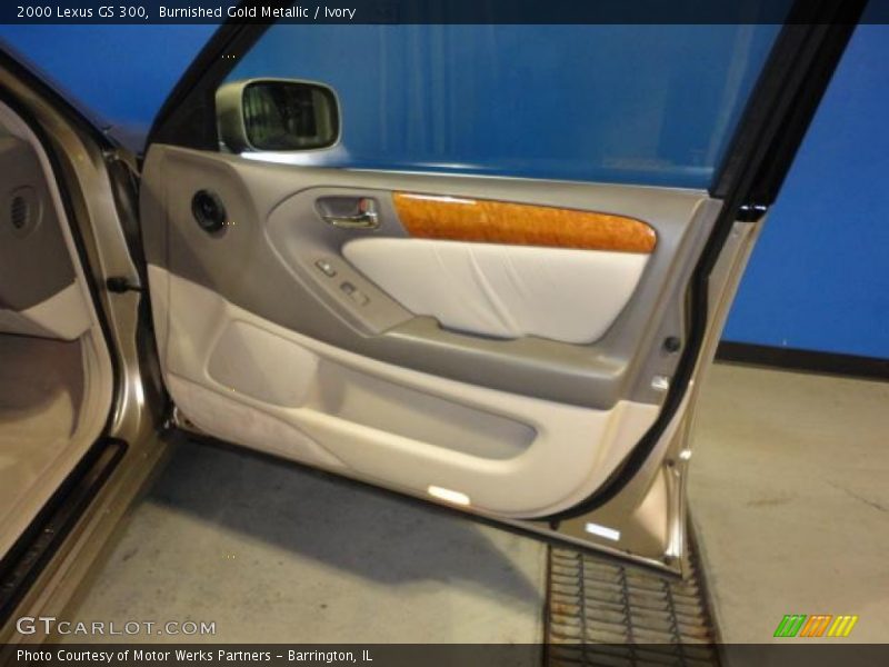 Burnished Gold Metallic / Ivory 2000 Lexus GS 300