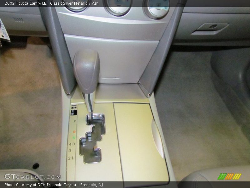 Classic Silver Metallic / Ash 2009 Toyota Camry LE