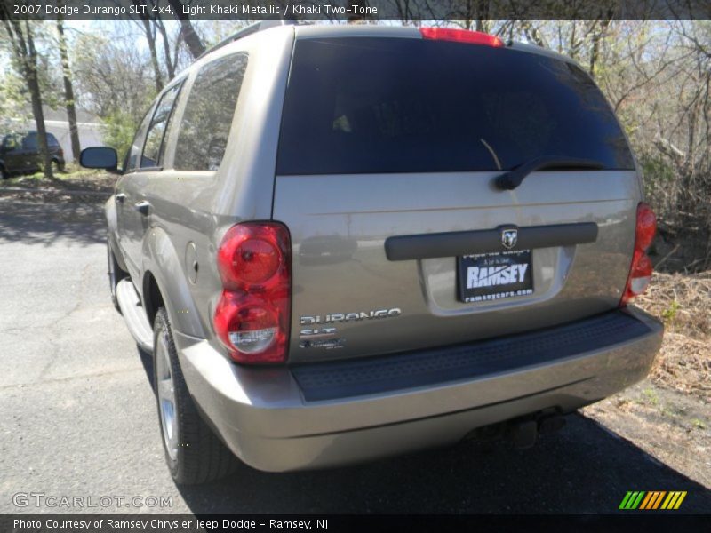 Light Khaki Metallic / Khaki Two-Tone 2007 Dodge Durango SLT 4x4