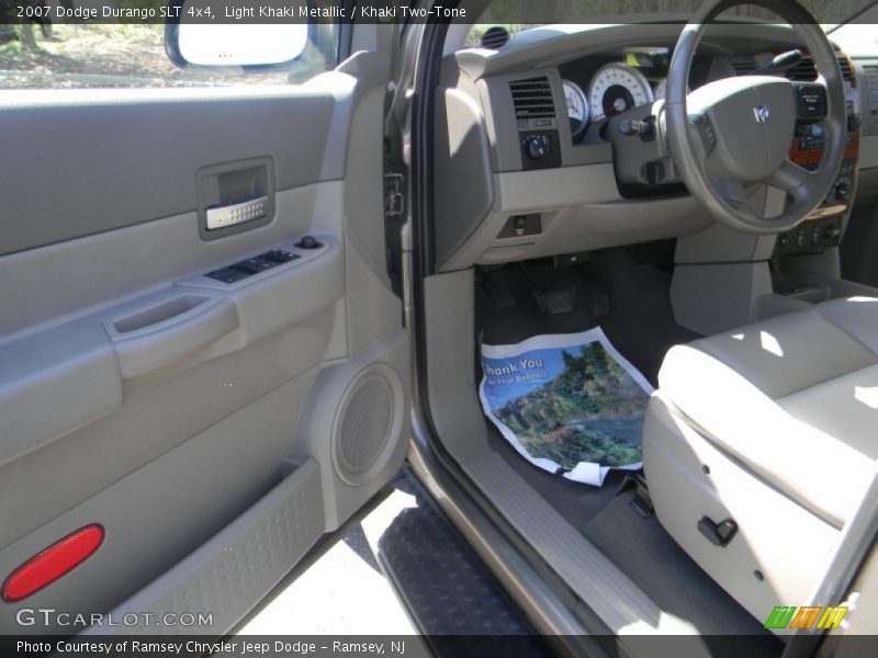 Light Khaki Metallic / Khaki Two-Tone 2007 Dodge Durango SLT 4x4