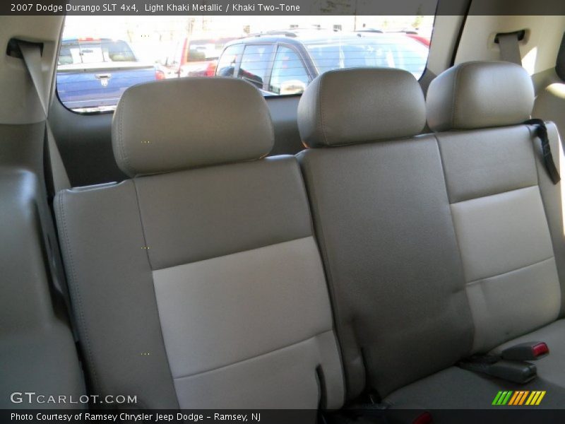 Light Khaki Metallic / Khaki Two-Tone 2007 Dodge Durango SLT 4x4