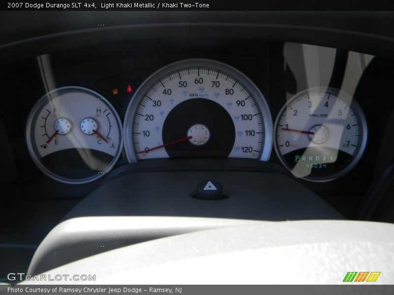 Light Khaki Metallic / Khaki Two-Tone 2007 Dodge Durango SLT 4x4