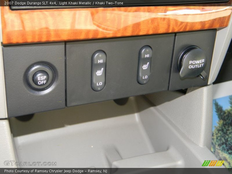 Light Khaki Metallic / Khaki Two-Tone 2007 Dodge Durango SLT 4x4