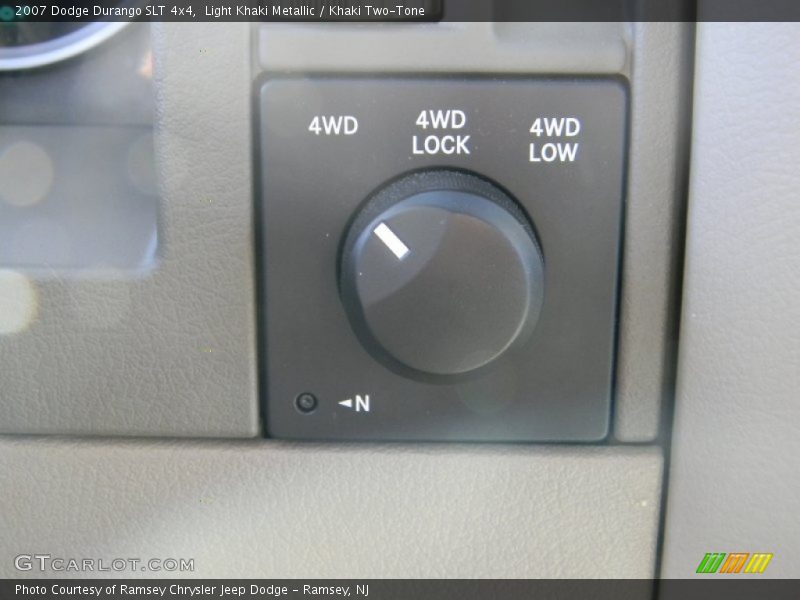 Light Khaki Metallic / Khaki Two-Tone 2007 Dodge Durango SLT 4x4