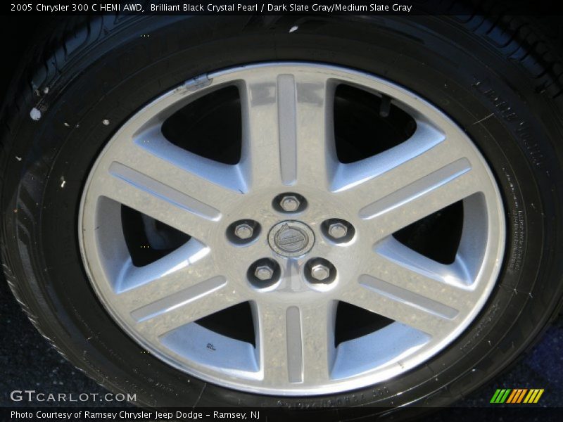 Brilliant Black Crystal Pearl / Dark Slate Gray/Medium Slate Gray 2005 Chrysler 300 C HEMI AWD