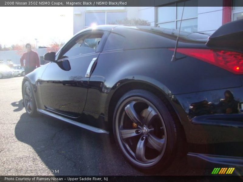 Magnetic Black / NISMO Black/Red 2008 Nissan 350Z NISMO Coupe