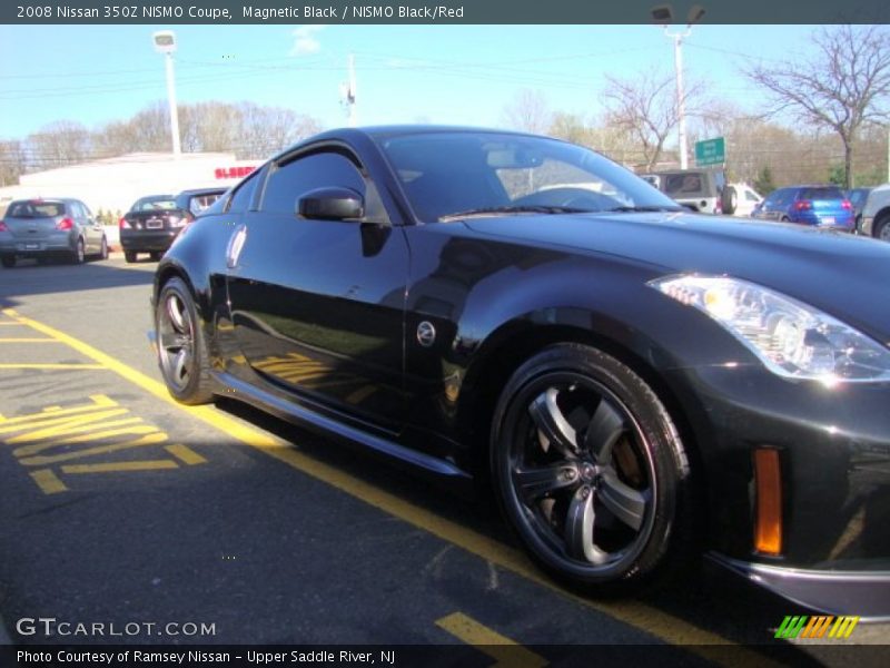 Magnetic Black / NISMO Black/Red 2008 Nissan 350Z NISMO Coupe