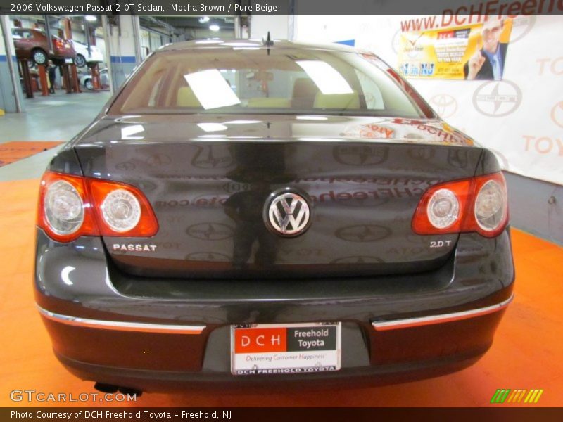 Mocha Brown / Pure Beige 2006 Volkswagen Passat 2.0T Sedan
