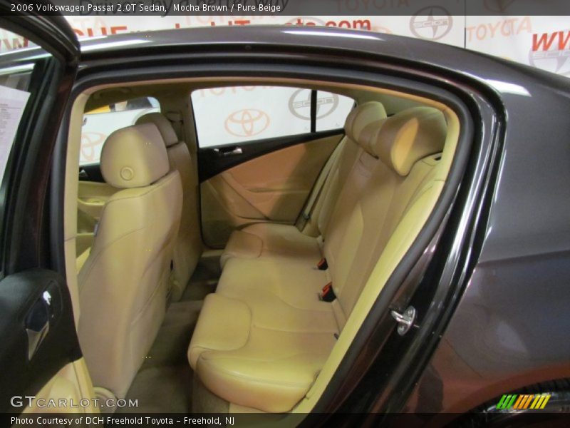 Mocha Brown / Pure Beige 2006 Volkswagen Passat 2.0T Sedan