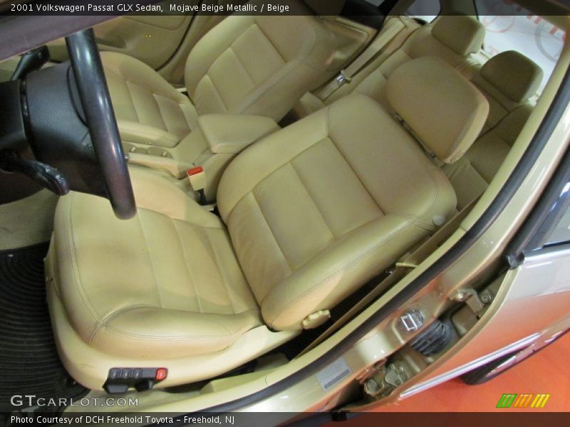 Mojave Beige Metallic / Beige 2001 Volkswagen Passat GLX Sedan