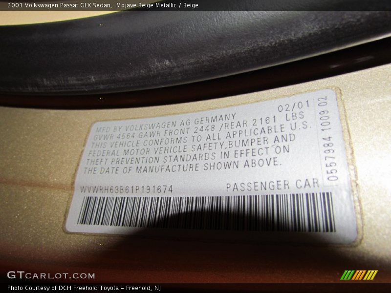 Mojave Beige Metallic / Beige 2001 Volkswagen Passat GLX Sedan