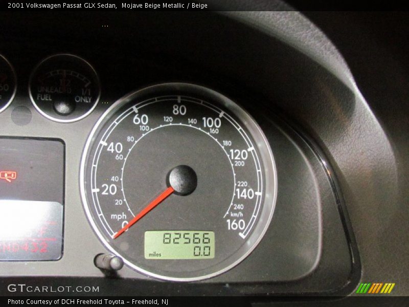 Mojave Beige Metallic / Beige 2001 Volkswagen Passat GLX Sedan